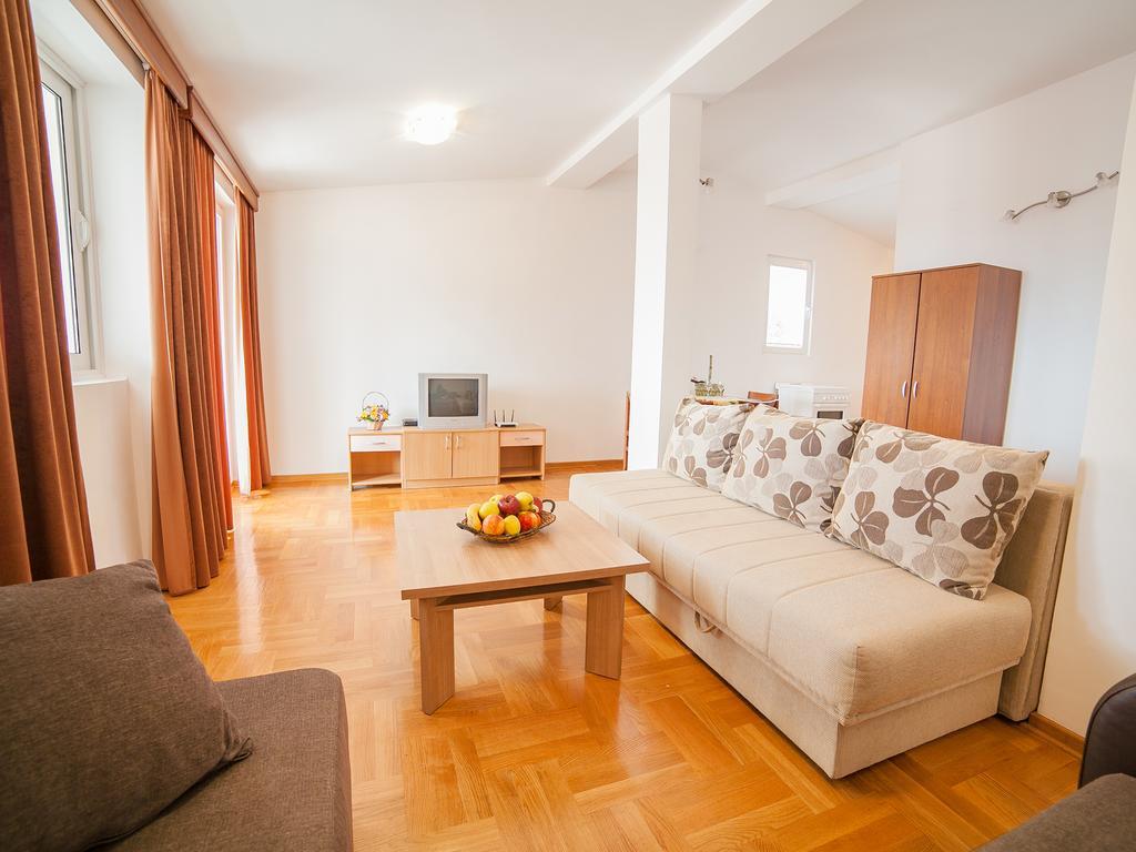 Apartments Ivan Petrovac Habitación foto